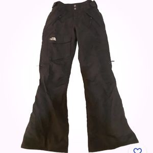 THE NORTH FACE Women’s Insulated Ski/Snowboarding Pants